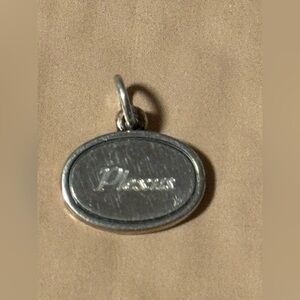 Avery Silver Engraved Oval Charm 925